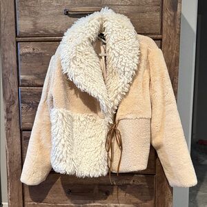 Steve Madden NWT Cozy Cream Faux-fur Sheerling Jacket